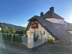 LISINGTAL COSY & COMFORT DOUBLE ROOMS Exit St Michael A9 S36