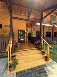 PENSIUNEA VALEA CETATII