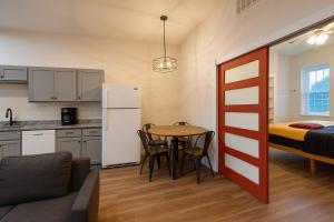 Soulard King Loft near Anheuser-Busch Brewery