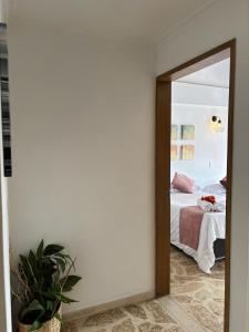 Confort y Estilo en el Centro de Medellín Perfecto para tu Estancia