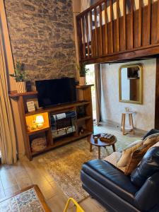 Victoria Tiny Stone House