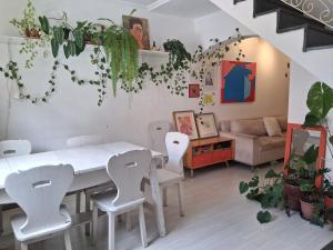 Suíte em casa de vila próxima ao metrô Vila Madalena