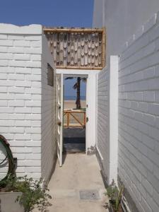 Apartment with Beach Exit 201