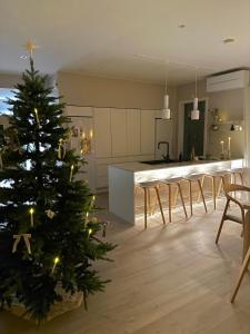 Finnish design villa with outdoor jacuzzi