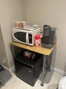 Woodbine Beach private stay near History, Toronto
