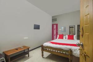 Hotel O Dhanas Residency
