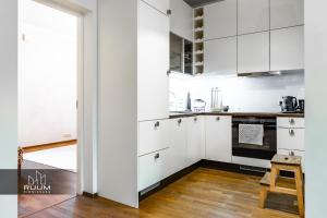 Elegant 2-bedroom apartment in Kadriorg