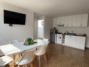 Apartment with Beach Exit 204