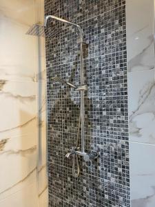 Between sea and calm