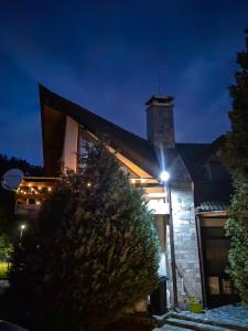 Chalet Déjà Vu Cozy Mountain Retreat