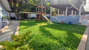 BRUNO KLEMTZ DS1 - CASA COM PISCINA, PARQUE INFANTIL E SALA DE JOGOS- 2 dorm - MEIA PRAIA - ITAPEMA