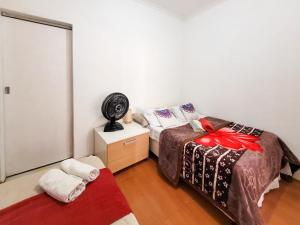 Perfeito para Grupos! 3 Quartos, 2 Banheiros, 5 Min da Praia