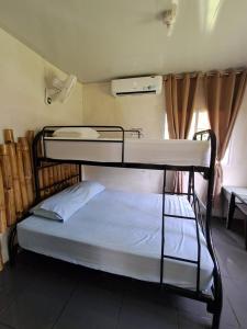 Las Brisas Casa frente al mar Costa del Sol