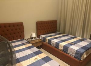 توين هاوس في قرية ازها العين السخنه