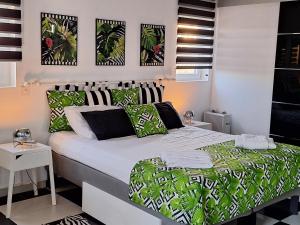 The Pervoli Studio - Pool - Close to Beach