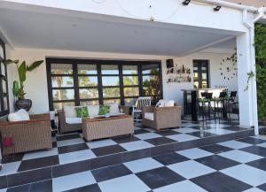 The Pervoli Studio - Pool - Close to Beach