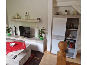 Gemütliches Ferienhaus mit Pool in Blankenburg