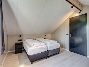 Modern holiday home on Dutch coast with garden