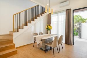 New 3BR Modern Villa at Canggu - Casa De Avisha