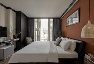 The One Premium Hotel