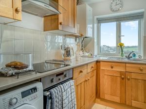 Granary Cottage - Uk10695