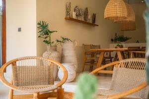 Lara Canggu- 5 minutes from the beach