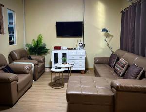 Casa Gris with Shared Pool