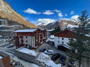 Studio rénové pour 2 personnes avec balcon et WIFI à Val-dIsère - FR-1-694-441