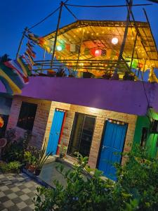 Peace and love beach stay