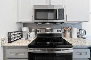 Modern Tempe Retreat Near ASU & Downtown