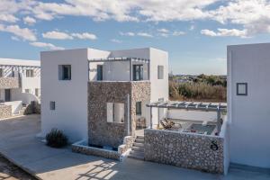 Villa Avona, Kastraki Naxos, by NaxosVibe