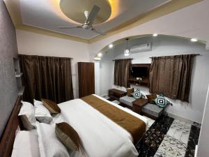 The Vasu Villa Stay 24 , A city Centre HomeStay