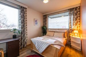 Urban Comfort Apartment By BookLapland