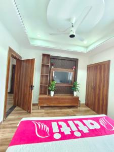 Atiti Signature room 109 , zero mile