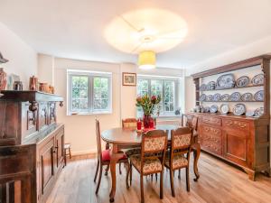 Ty Newydd Y Graig - 28017