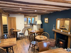 Coffee & Stays at Cartmel Square