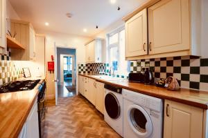 Home away from home-business & leisure travellers