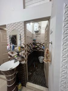 Peaceful Park-View 2BHK Apartment With Balcony - On Kalka-Simla Highway