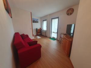 Conveniente, tranquilla con parcheggio