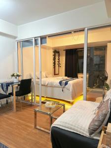 Zelle Luxxe Staycation Azure Resort