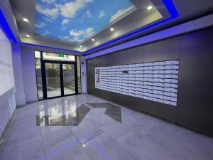 Central Address 25 - Palace of Parliament Area