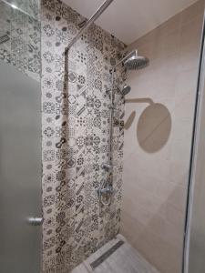 Appartement meublé à louer ajebha avec vue sur la mer T 3
