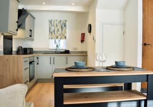 Newlands Cottage is charming and pet-friendly