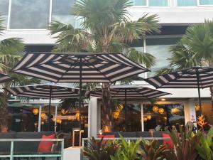 Gooseberry Baan & Bistro