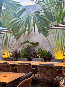 Gooseberry Baan & Bistro