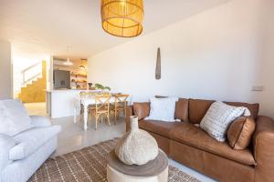 Shells Comfy on-the-beach Hideaway