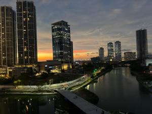 Cinnamon Life Residencies- Luxury 2 Bedroom Apartment 12th Floor