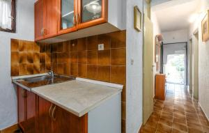 Amazing Apartment In Porec With Wifi