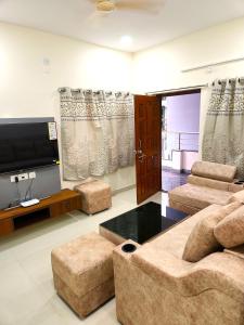 Just Launched Cute Studio 2 BHK Flats in Kondpur Near Botanical Garden & Sarath City Capital Mall