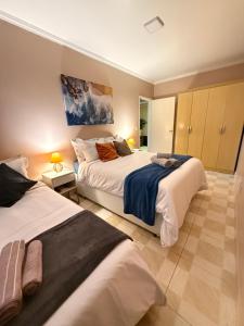 Apto 2 dorm Centro de Capão 3 quadras do Mar box e churrasqueira